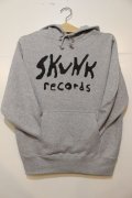 SKUNK records-FRONT Logo Pull HOODIE -GRAY-