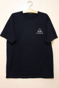 【BRIXTON】 CUE S/S STAND-Navy-