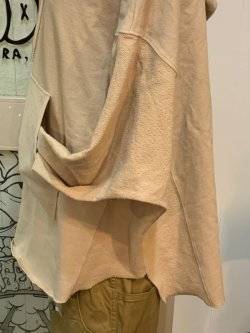 画像9: [LOU DOG] LOU DOGバイカラーフーディー- Beige-