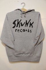 画像: SKUNK records-FRONT Logo Pull HOODIE -GRAY-
