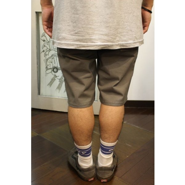 画像7: 【BRIXTON】TOIL HEMMED SHORT -Gray-　※サイズ：32incのみ (7)