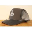 画像2: [LOU DOG] L rogo Mesh CAP  -Charcoal/Burgundy- (2)